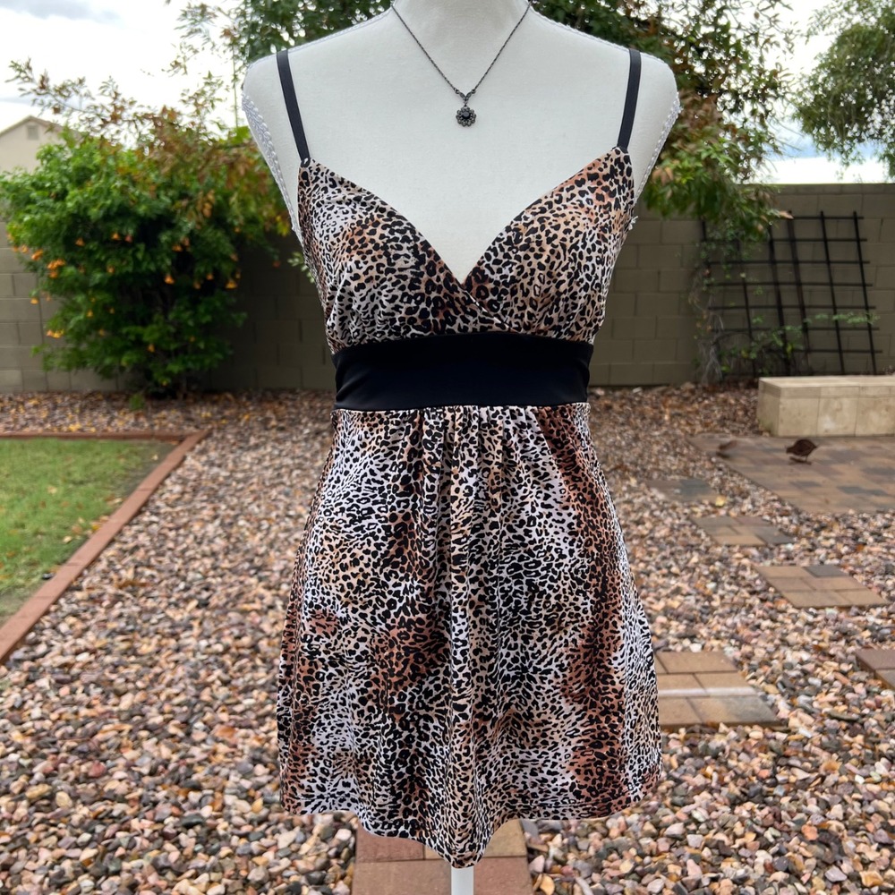 vintage y2k no boundaries leopard tie back babydoll tank top